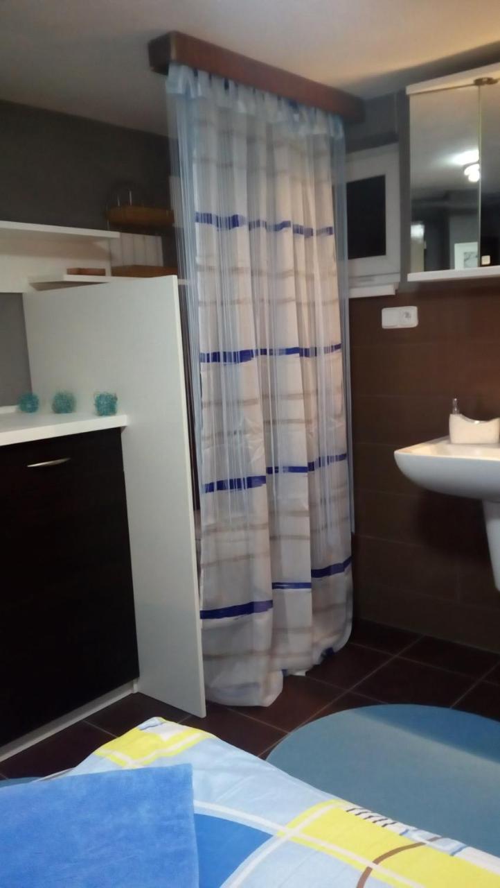 Apartmany Mk U Modre Kocky Nové Hrady Zewnętrze zdjęcie